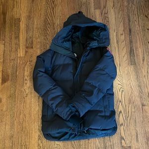 Men’s small Canada goose down coat in navy marine